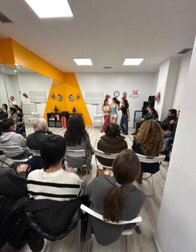 Clase de teatro Musical en A Escena Escuela de Música y Danza