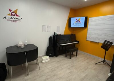 Aula 1 de A Escena Escuela de Música y Danza en Oviedo